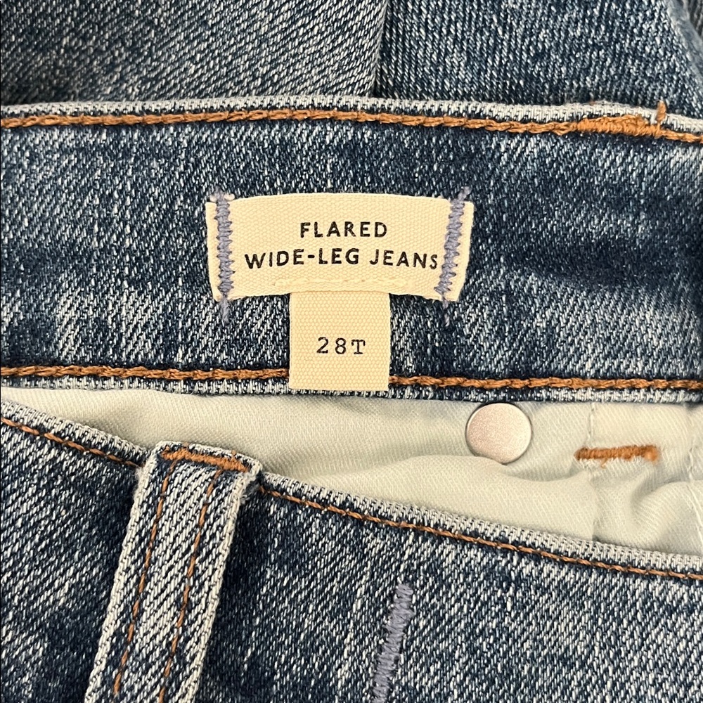 Madewell Flared Wide Leg Crop 28 Tall - Picture 2 of 4